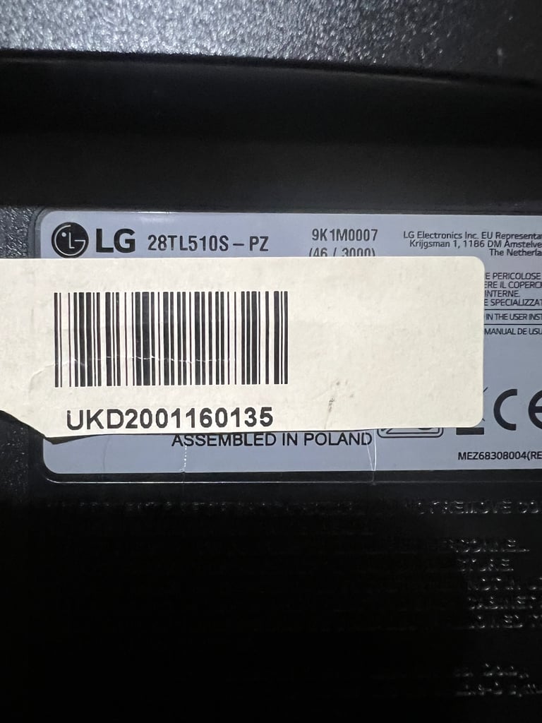 Lg 28 inch led smart tv with stand fully Wi-Fi can deliver 