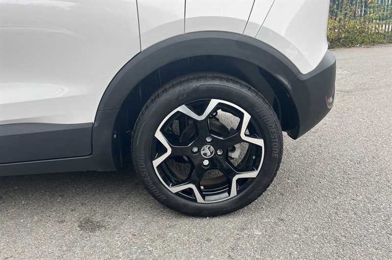 2021 Vauxhall Crossland 1.2i Turbo (130 PS) Elite Nav 5 Door Petrol SUV Automatic SUV Petrol Auto...