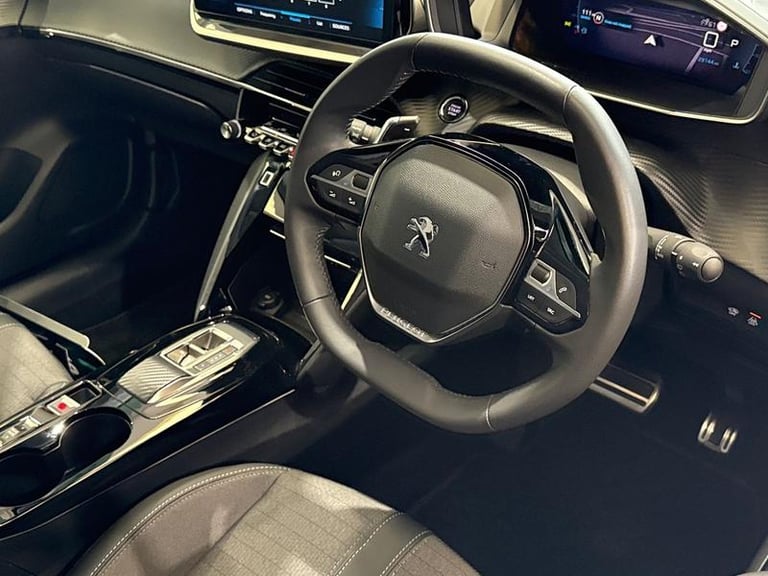 2022 Peugeot 208 1.2 PureTech 100 Allure Premium + 5dr EAT8 Automatic Hatchback Petrol Automatic