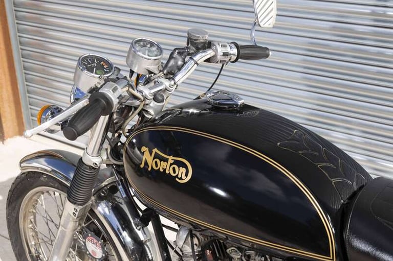 1972 NORTON 750 COMMANDO 745 PETROL Manual