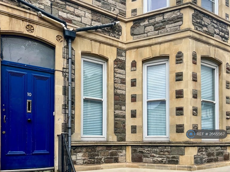 1 bedroom in Waverley Road, Redland, BS6 (#2665567)