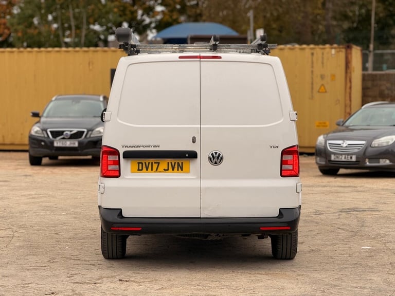 2017 Volkswagen Transporter 2.0 TDI BMT 102 Startline Van Euro 6 PANEL VAN Diesel Manual