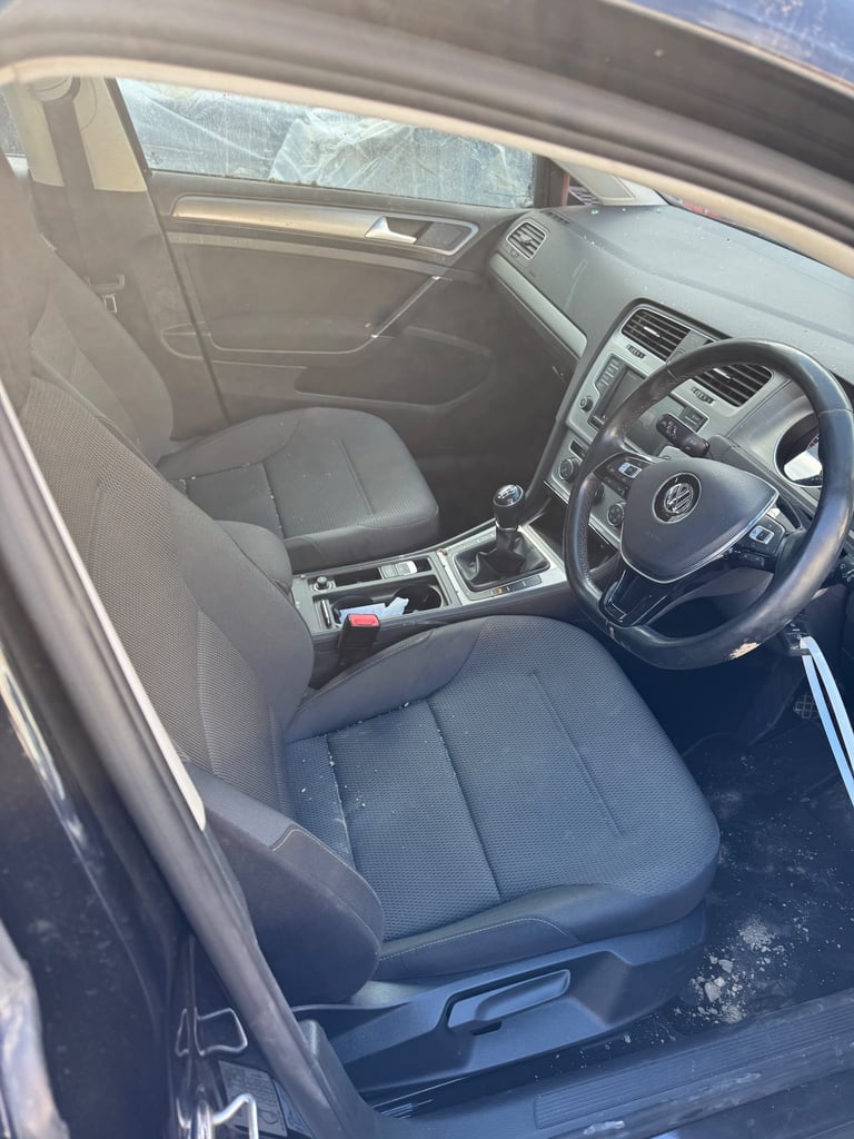 Volkswagen Golf MK7 2.0 TDI CRL BREAKING