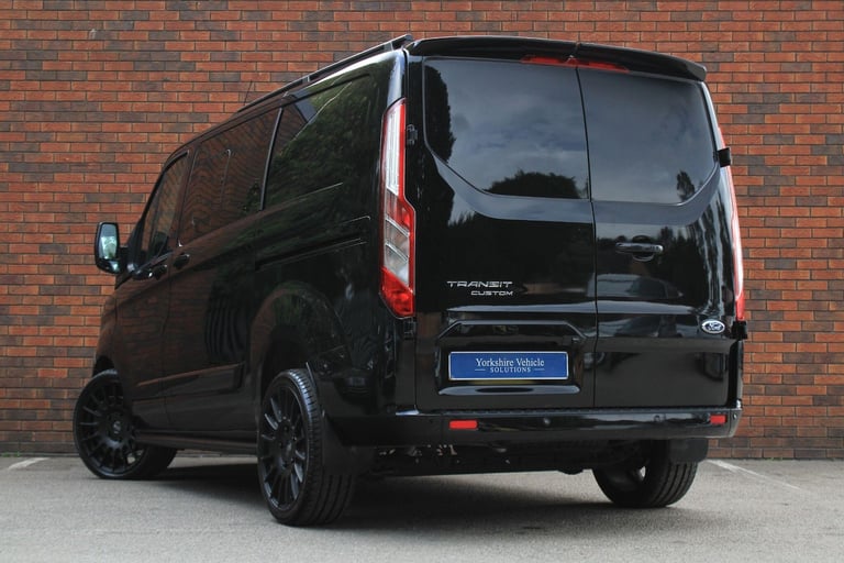 2022 Ford Transit Custom 2.0 320 EcoBlue Limited Crew Van L1 H1 Euro 6 (s/s) 5dr PANEL VAN Diesel...