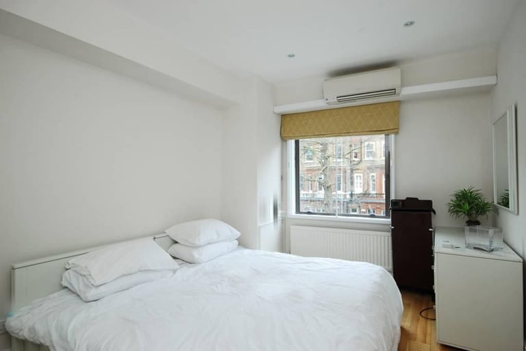 🐟 Mile End Double Room – Fully Furnished – All Bills Included Just £800 PCM! 🐟