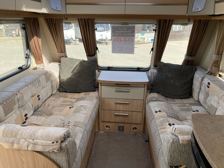 Fixed Bed Caravan Coachman Festival 560/4