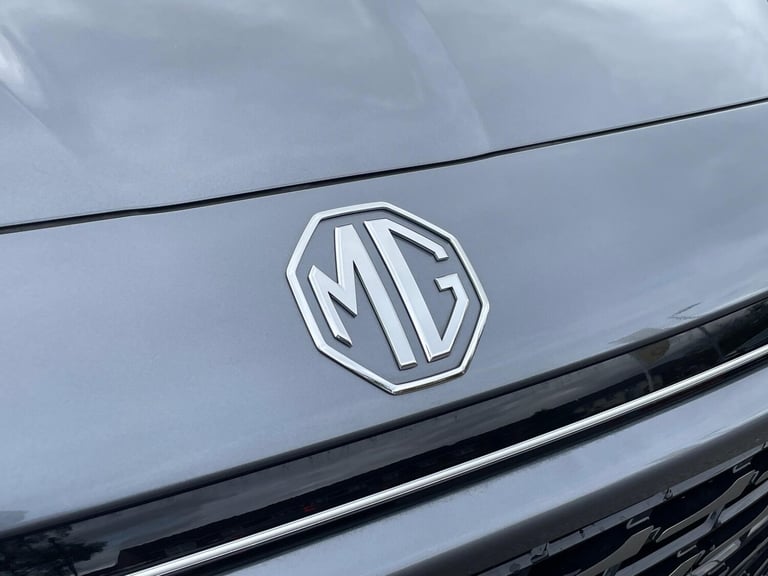 2025 MG MG HS 1.5 Hybrid+ Trophy SUV 5dr Petrol Hybrid Auto Euro 6 (s/s) (224 ps) ESTATE Petrol/E...