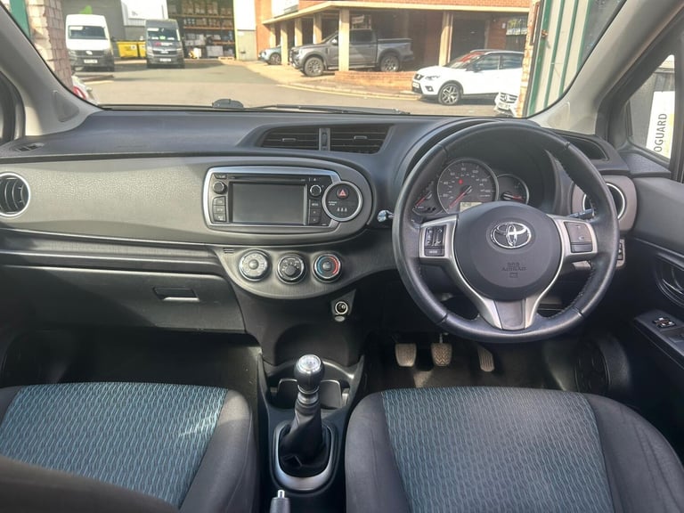 2012 Toyota Yaris 1.4 D-4D TR Euro 5 5dr HATCHBACK Diesel Manual