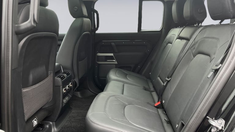 2023 Land Rover Defender 2.0 P400e XS Edition 110 5dr Auto ESTATE PETROL/ELECTRIC Automatic