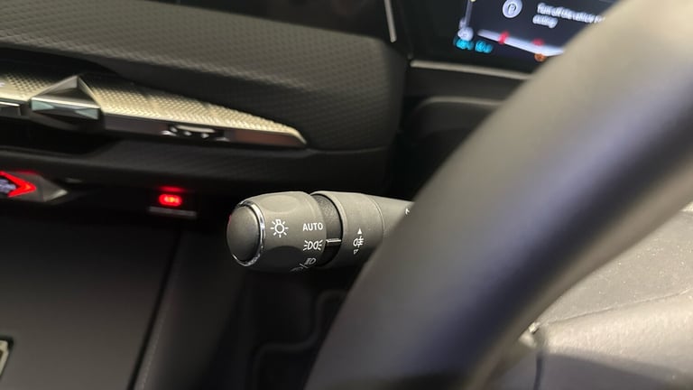 2025 DS Automobiles DS 4 1.6 E-TENSE Rivoli 5dr EAT8 HATCHBACK PETROL/ELECTRIC Automatic