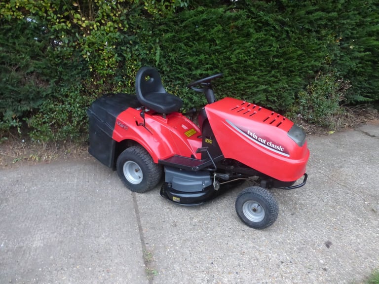 Castel Garden 13 Hp Ride on Lawn Mower