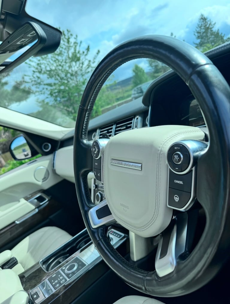 LAND ROVER RANGE ROVER 4.4 SD V8 Vogue 2015