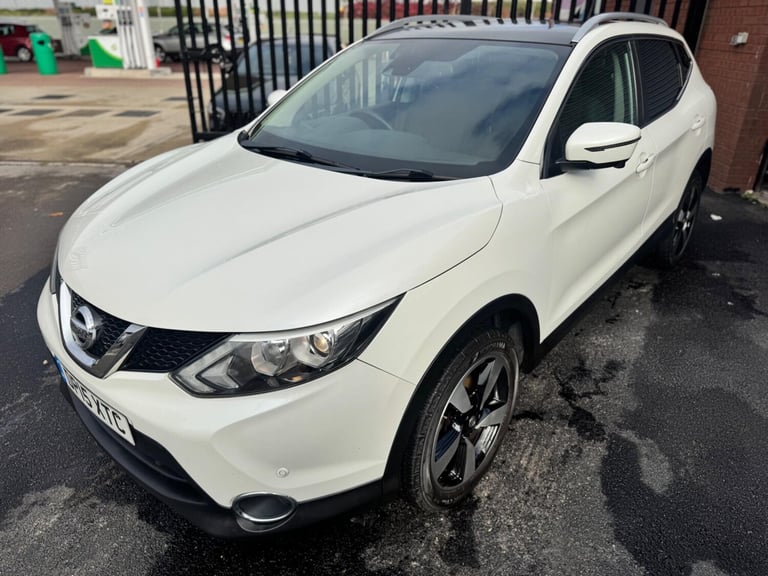 2015 Nissan Qashqai 1.5 dCi n-tec+ 2WD Euro 5 (s/s) 5dr HATCHBACK Diesel Manual