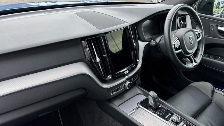 2021 Volvo XC60 2.0 B4D R DESIGN 5dr Geartronic Diesel Estate Estate Diesel Automatic