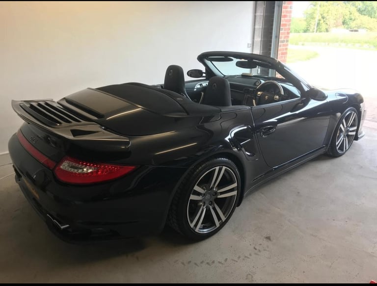 Porsche 997.2 rear light