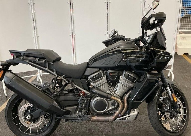 image for 2021 71 HARLEY-DAVIDSON PAN AMERICA 1250 MINT ADVENTURE TOURER GS GREY