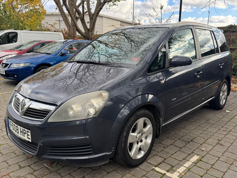 image for Vauxhall zafira 2008 clean example
