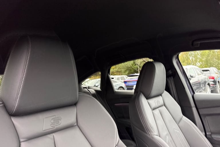 2024 Audi Q4 e-tron Q4 Sportback S line 45 e-tron  210,00 kW SUV ELECTRIC Automatic