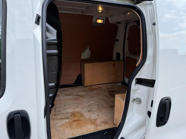 Fiat Fiorino 16v Tecnico Multijet Professional Van 2022 36k FSH No Vat 1 Owner