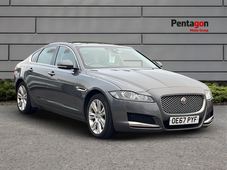 image for  Jaguar XF Saloon 2.0d Portfolio Saloon 4dr Diesel Auto Awd Euro 6 s/s 240 Ps