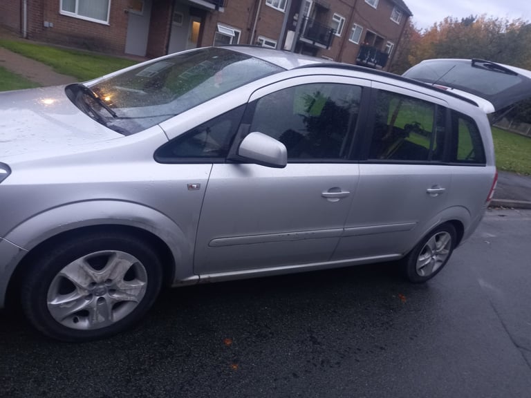 Vauxhall, ZAFIRA, MPV, 2013, Manual, 1686 (cc), 5 doors