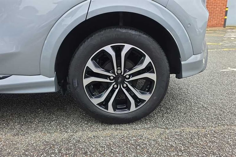 2023 Ford Puma 1.0 EcoBoost Hybrid mHEV ST-Line 5dr HATCHBACK PETROL Manual