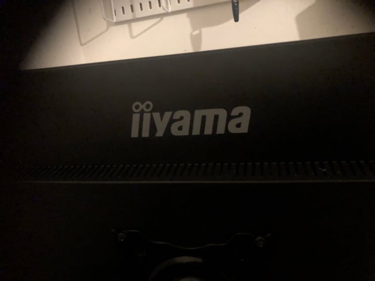 Gaming hd monitor iYama p12770qs gb2770qsub1 screen