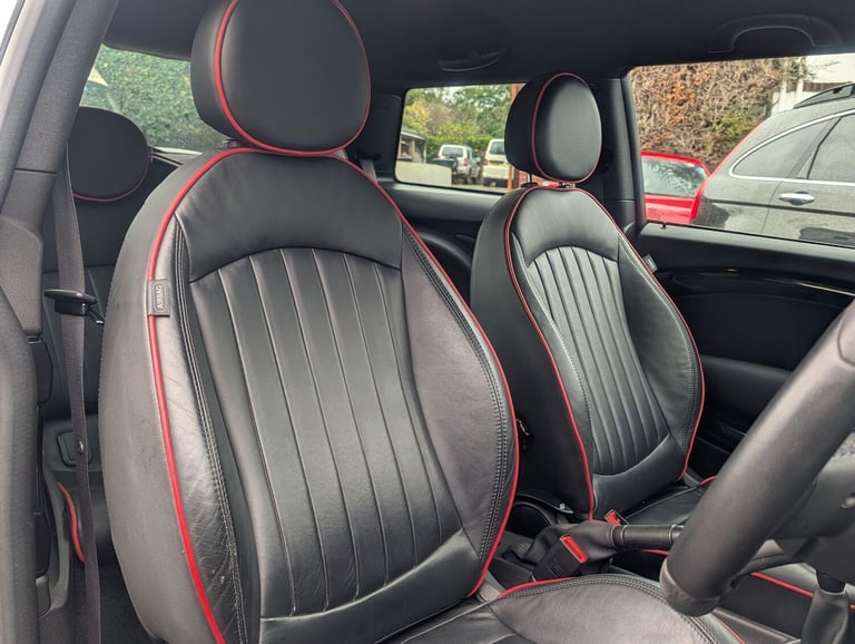 2013 MINI Hatch 1.6 John Cooper Works Euro 5 (s/s) 3dr HATCHBACK Petrol Manual