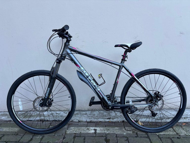 Carrera Vengeance - Excellent condition 