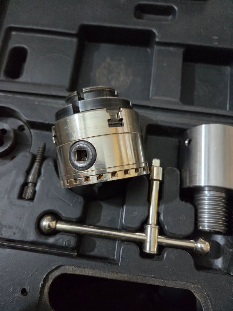 Axminster Chuck woodturning lathe inc jaws direct 1 inch x 8tpi with M33 adapter wood turning 