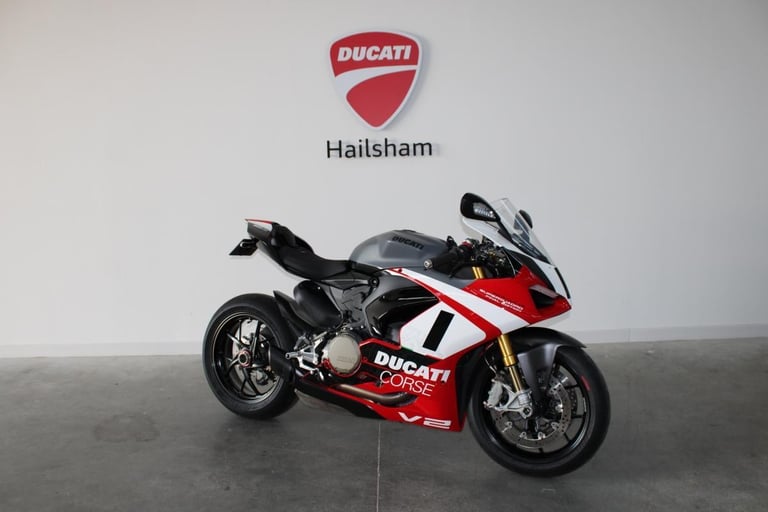 2024 Ducati Panigale V2 Superquadro Final Edition #455/555