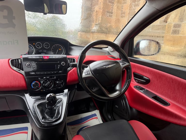 2012 Chrysler Ypsilon 1.2 Black and Red 5dr HATCHBACK Petrol Manual