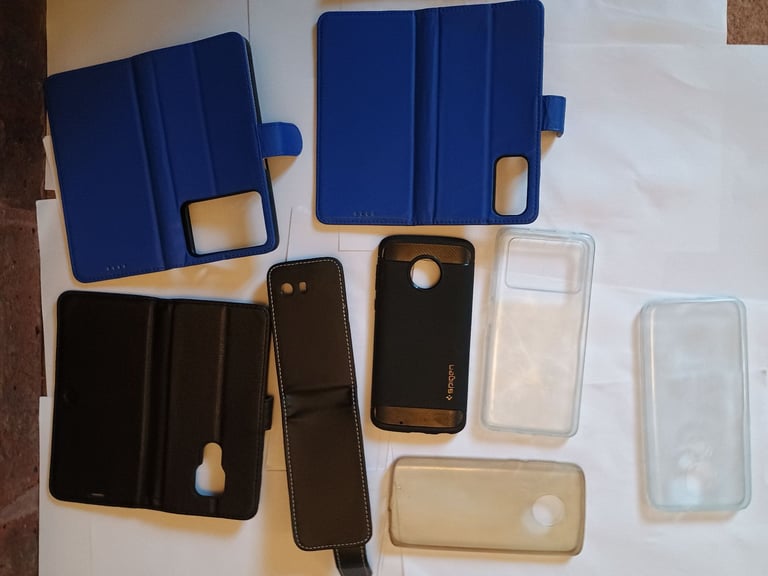 Random Collection of Phone Accessories 