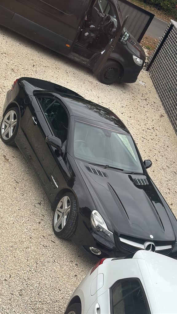 Mercedes-Benz, SL CLASS 350, Convertible, 2010, Semi-Auto, 3498 (cc), 2 doors