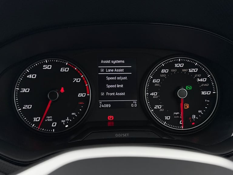 2021 SEAT Arona SEAT Arona 1.5 TSI FR SUV 5dr Petrol DSG Euro 6 (s/s) (150 ps) SUV PETROL Automatic