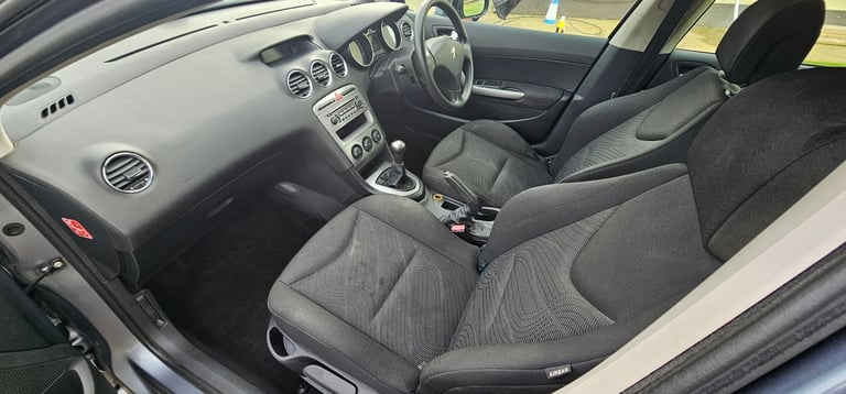 Peugeot, 308, Hatchback, 2008, Manual, 1560 (cc), 5 doors