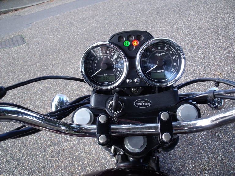 Moto Guzzi, NEVADA, 2010, 744 (cc)