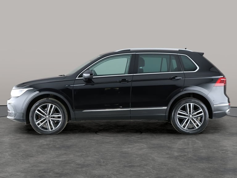 2021 Volkswagen Tiguan 2.0 TSI 4Motion Elegance 5dr DSG ESTATE PETROL Automatic