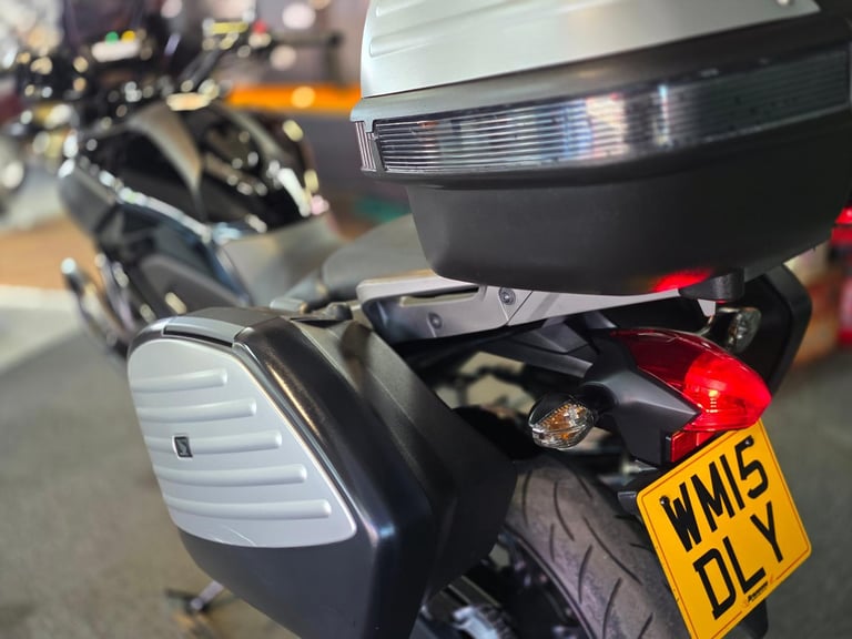 2015 HONDA NC 750 XD-E DCT HONDA LUGGAGE 8,900 MILE'S 