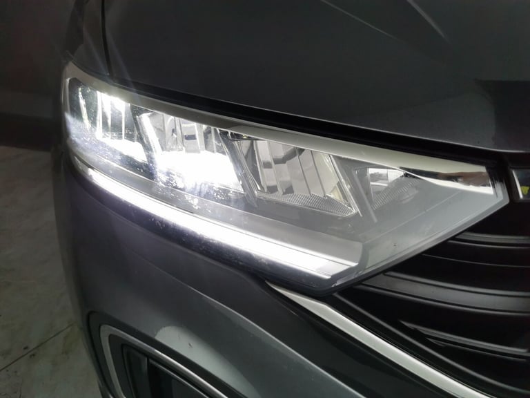 2022 Volkswagen T-Roc 1.0 TSI Life 5dr HATCHBACK PETROL Manual