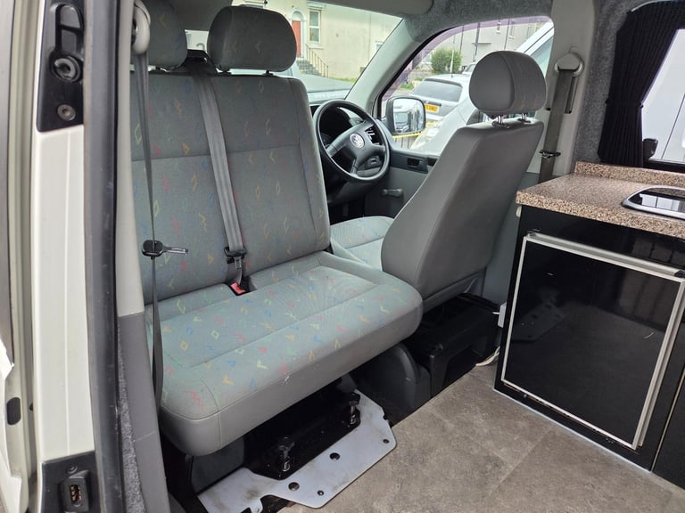 Volkswagen Transporter High Top Camper Van DIESEL MANUAL 2004/04