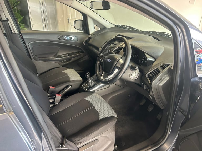 Ford, ECOSPORT, Hatchback, 2015, Manual, 999 (cc), 5 doors