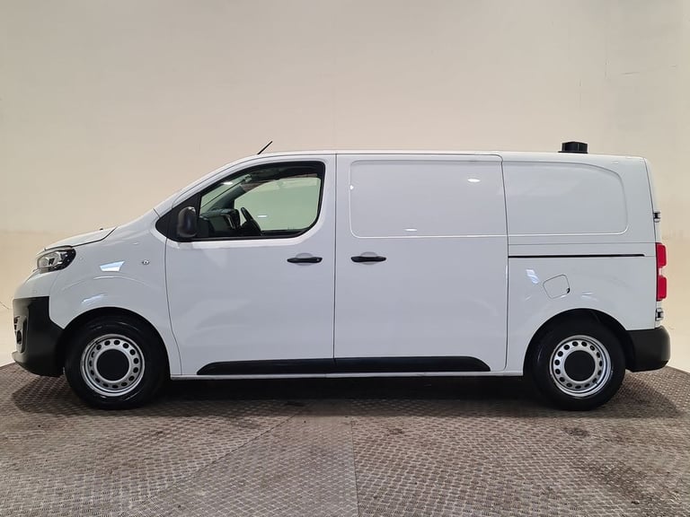 PEUGEOT EXPERT 1.5 BLUEHDI 1000 PROFESSIONAL PREMIUM 100 BHP MWB DIESEL
