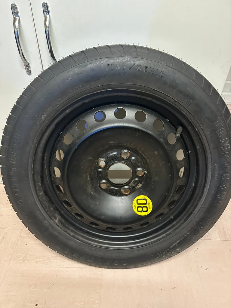 Brand new spare tyre T125/85R16