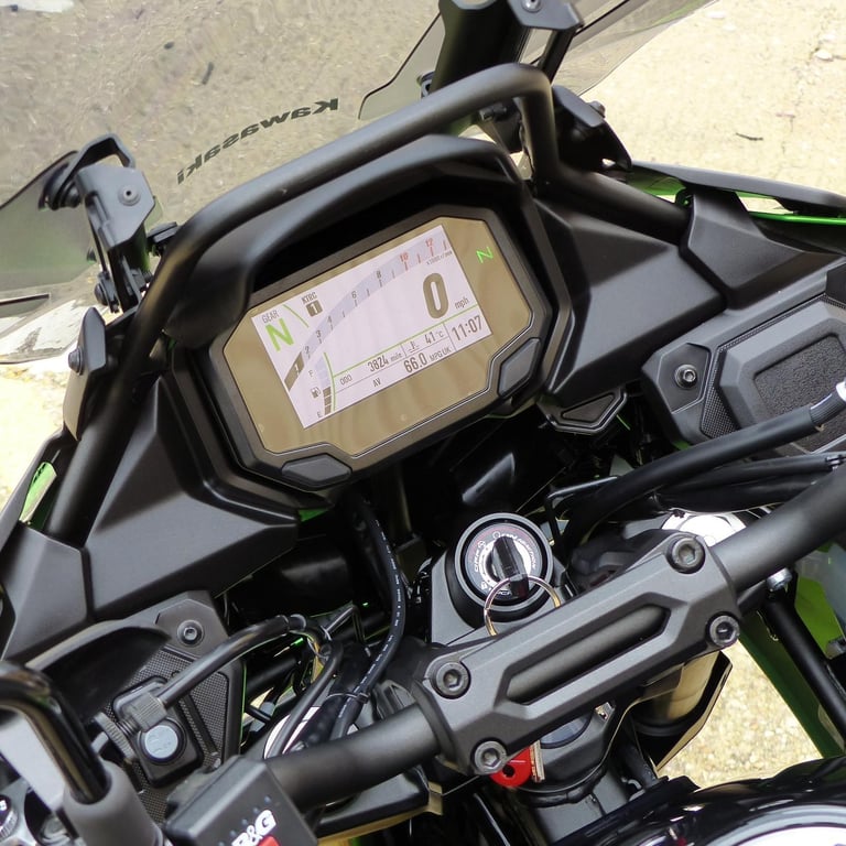 2022 KAWASAKI VERSYS 650, IMMACULATE LOW MILEAGE MOTORCYCLE WITH FULL HISTORY.