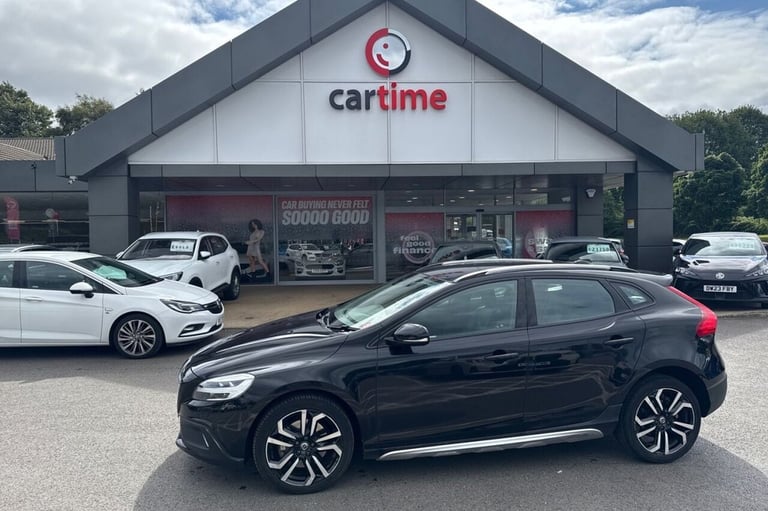 2019 19 VOLVO V40 CROSS COUNTRY 1.5 T3 GPF PRO HATCHBACK 5DR PETROL AUTO EURO 6 