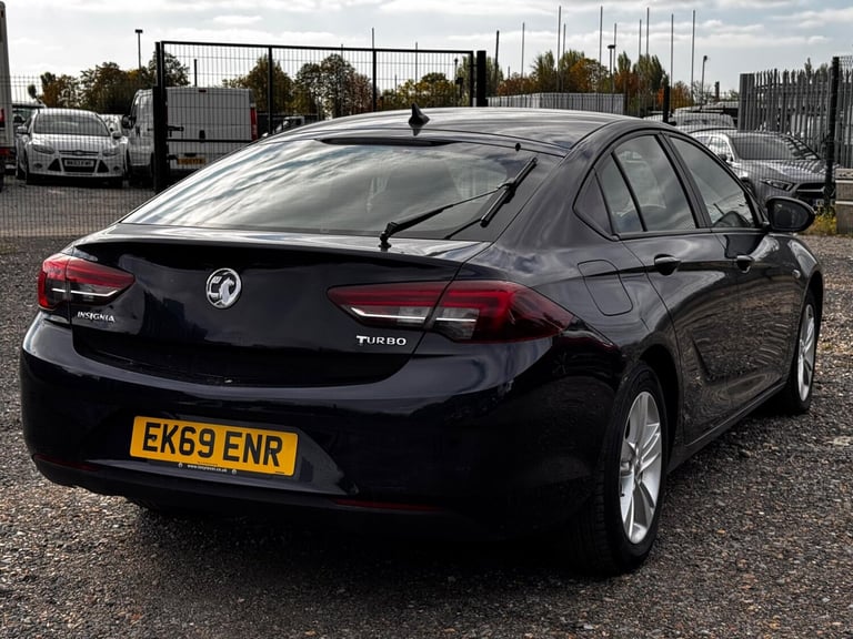 2019 Vauxhall Insignia 1.5T [165] Design Nav 5dr HATCHBACK PETROL Manual
