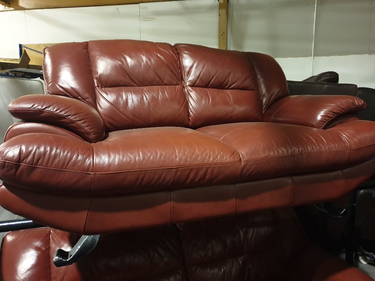 3+2 LEATHER SOFA SET*FREE DELIVERY 