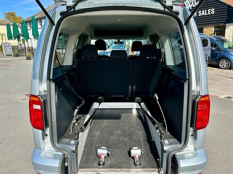 Volkswagen Caddy Maxi C20 Life 2020 Automatic Disabled WAV Only 19K Miles