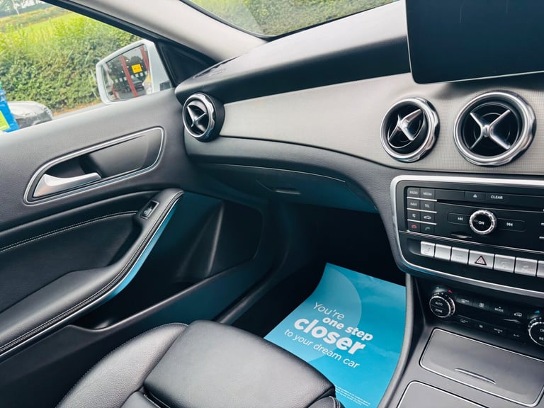 2018 Mercedes-Benz GLA 1.6 GLA200 Sport (Executive) SUV 5dr Petrol 7G-DCT Euro
